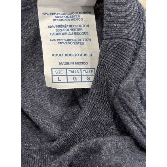 Delta Pro-Weight Women's Large Gray Tee with American Flag Lips Graphic - Picture 6 of 8